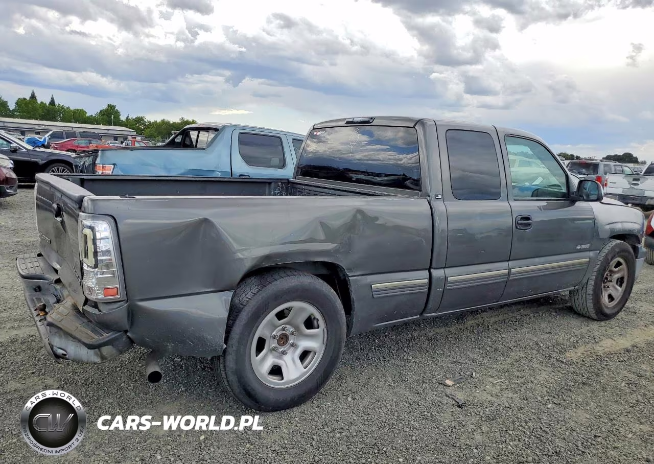 2001 Chevrolet Silverado C1500 VIN:2GCEC19V511170667 - 3