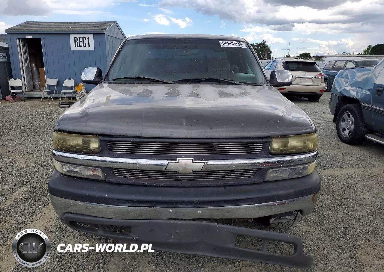 2001 Chevrolet Silverado C1500 VIN:2GCEC19V511170667 - 5