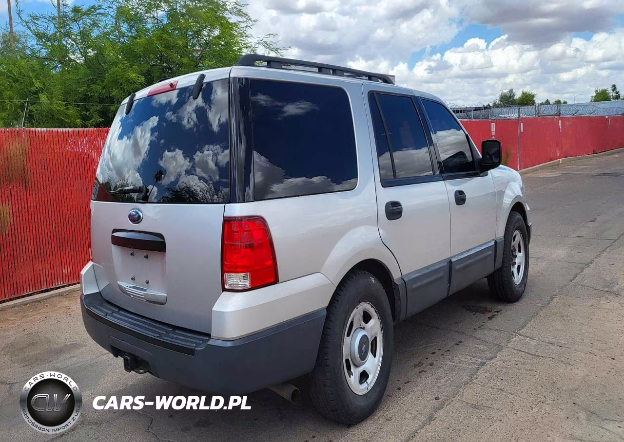 2004 Ford Expedition Xls VIN:1FMRU13W64LB74351 - 4