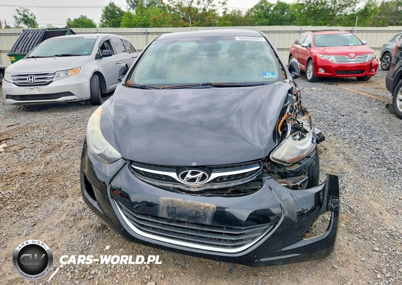2012 Hyundai Elantra Gls VIN:5NPDH4AE5CH147093 - 5