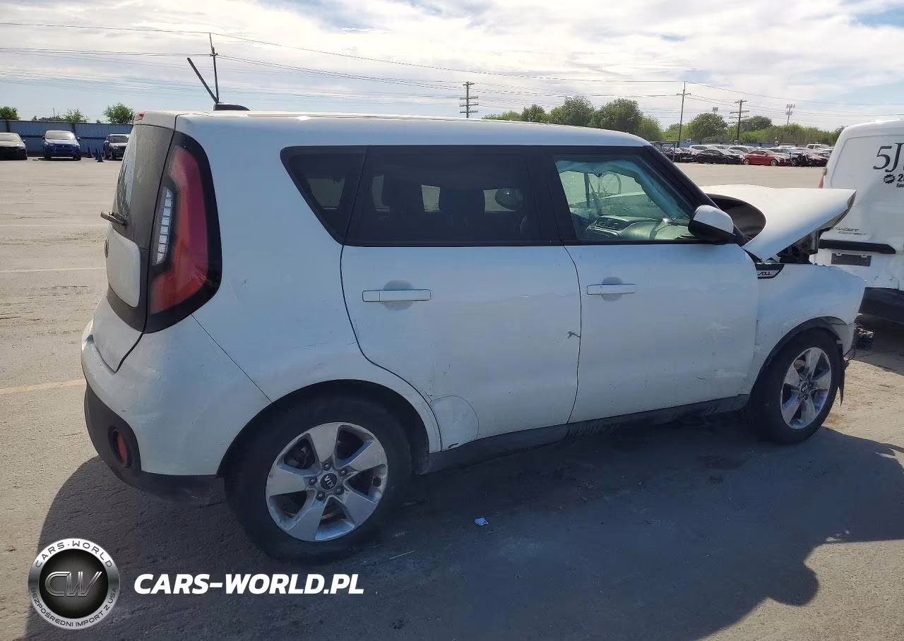2017 Kia Soul Base VIN:KNDJN2A23H7470124 - 3