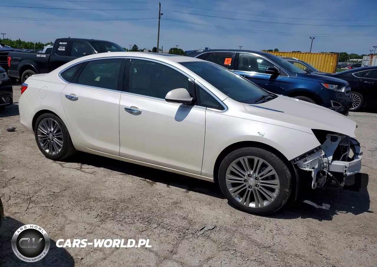 2013 Buick Verano Premium VIN:1G4PT5SV2D4138256 - 4