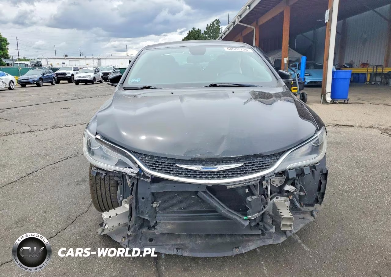 2015 Chrysler 200 Limited VIN:1C3CCCAB7FN638879 - 5