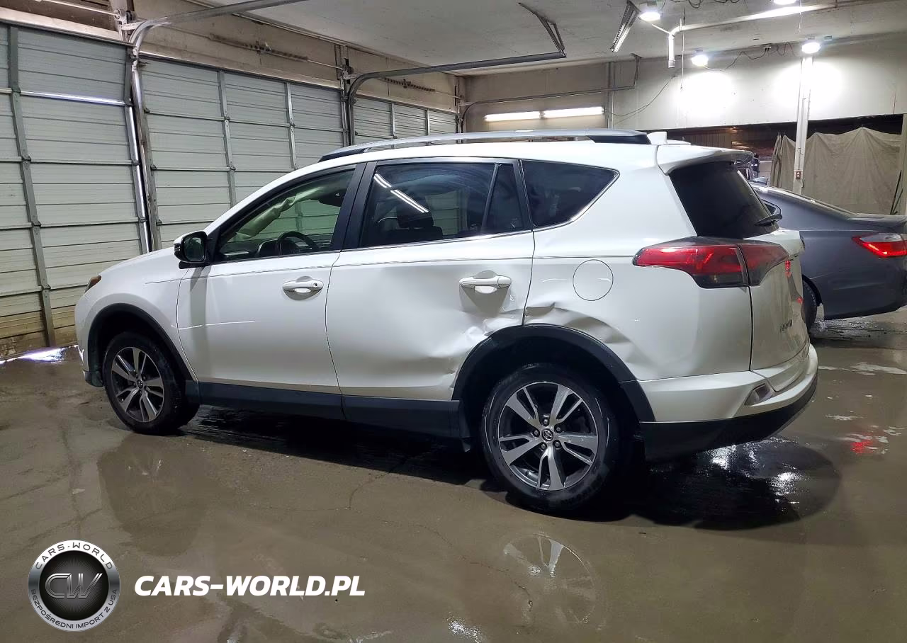 2018 Toyota Rav4 Xle VIN:JTMRFREV8JJ192715 - 2