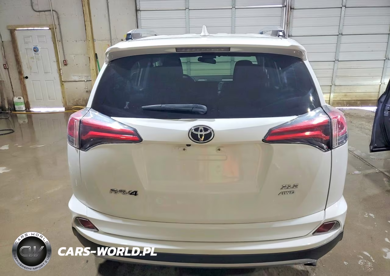 2018 Toyota Rav4 Xle VIN:JTMRFREV8JJ192715 - 6