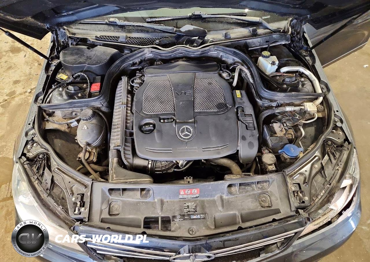 2014 Mercedes-Benz C 300 4Matic VIN:WDDGF8AB4EA943432 - 11