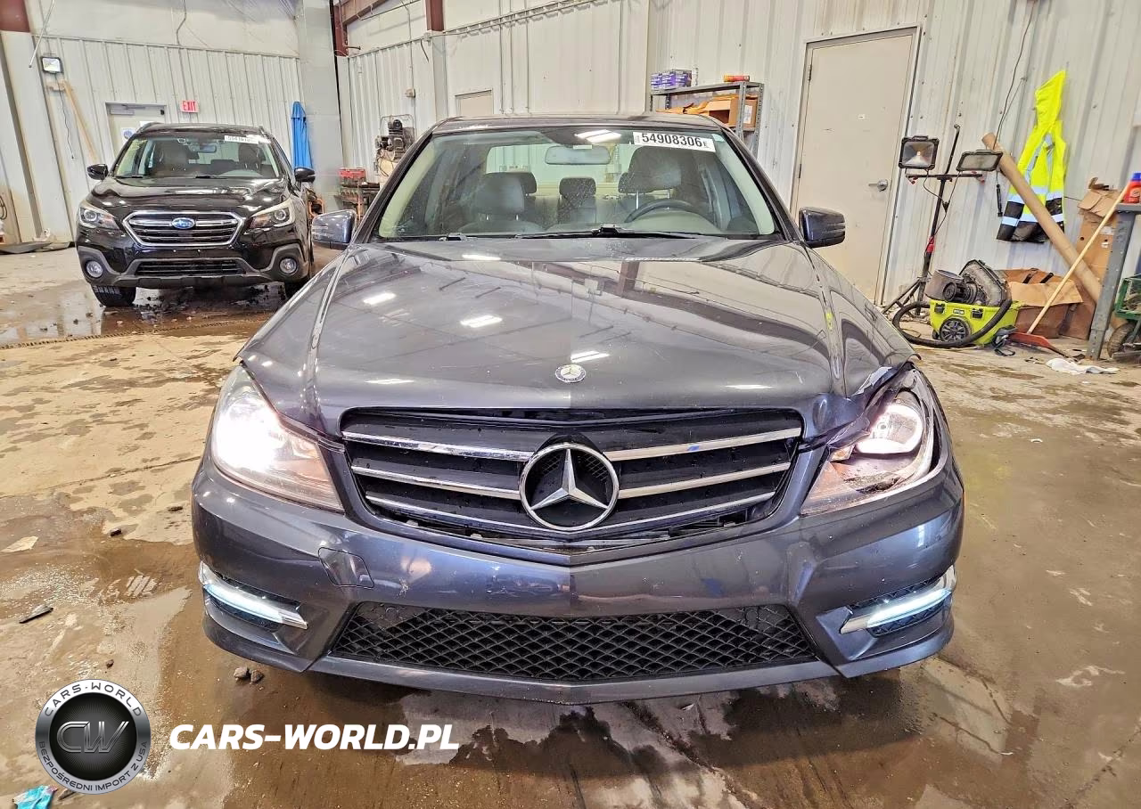 2014 Mercedes-Benz C 300 4Matic VIN:WDDGF8AB4EA943432 - 5