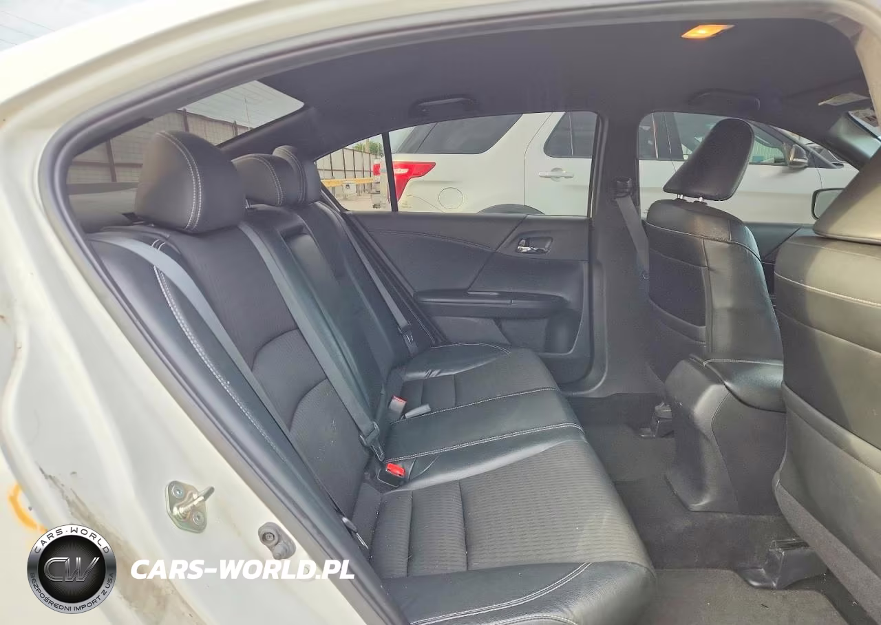 2017 Honda Accord Sport VIN:1HGCR2F56HA130695 - 10
