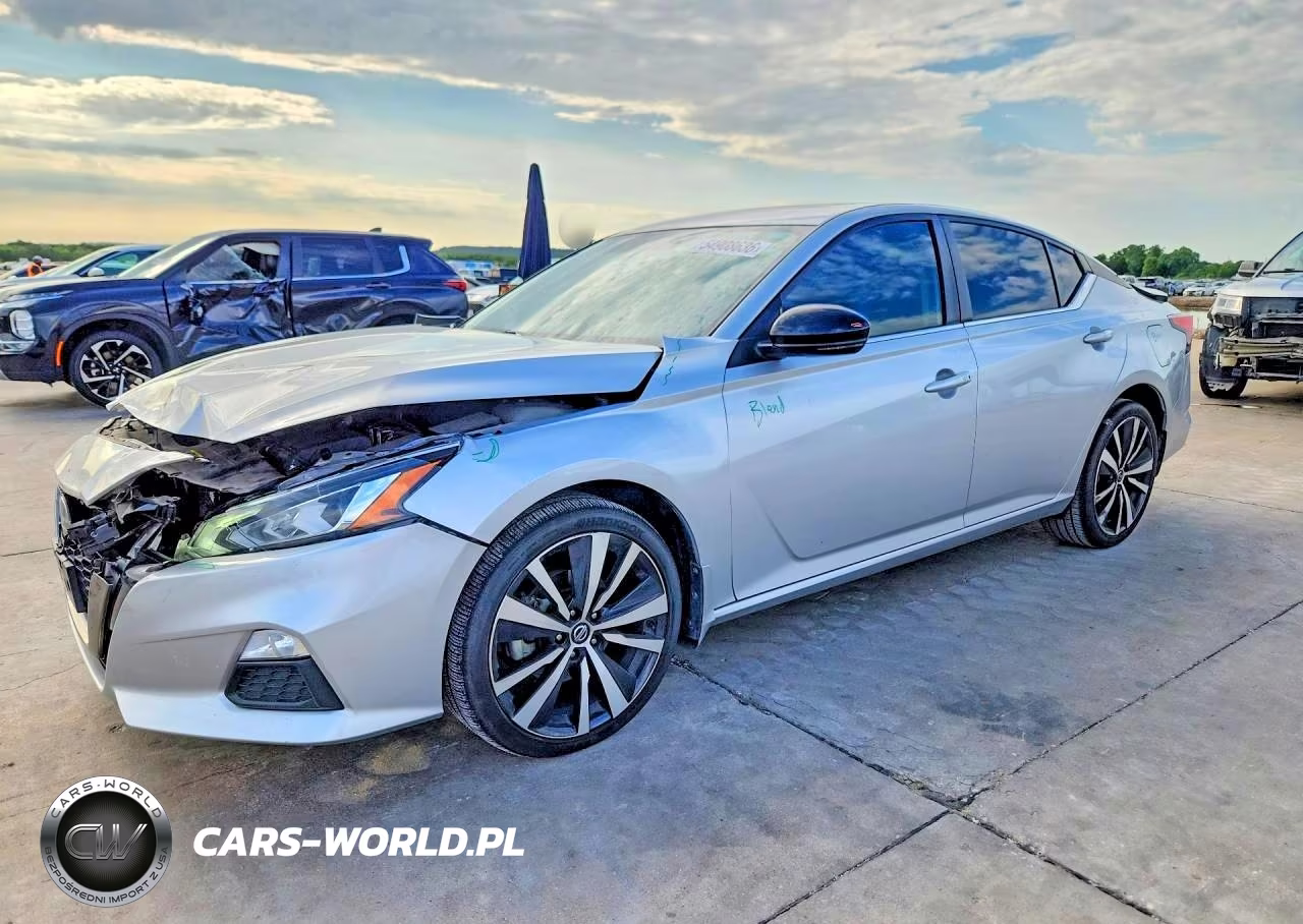 2019 Nissan Altima Sr – zdjęcie 1 z 12