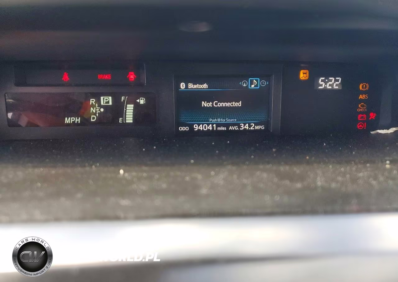 2015 Toyota Prius V Four VIN:JTDZN3EU4FJ035388 - 9