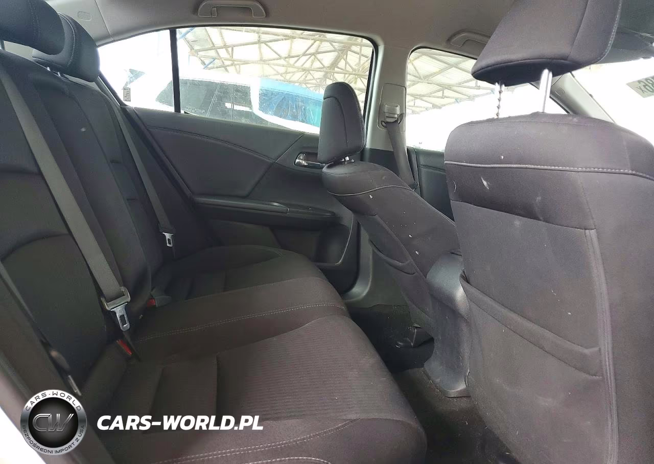 2015 Honda Accord Sport VIN:1HGCR2F53FA224224 - 10