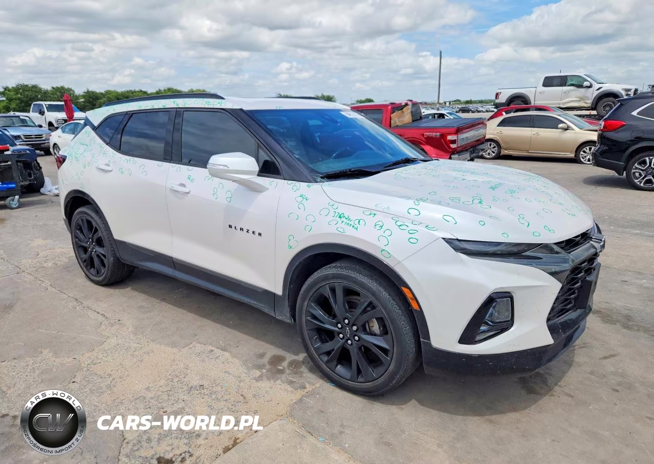 2020 Chevrolet Blazer Rs VIN:3GNKBERS1LS603287 - 4