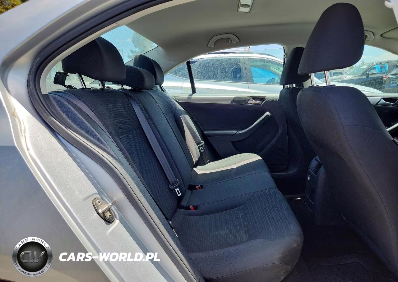 2015 Volkswagen Jetta Se VIN:3VWD17AJ1FM274745 - 10