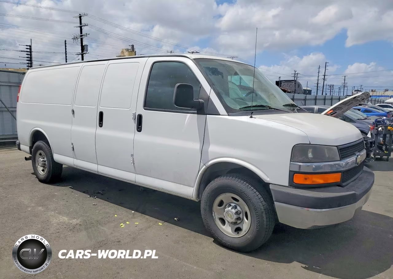 2013 Chevrolet Express 3500 Cargo Delivery Van VIN:1GCZGUCA6D1182480 - 4