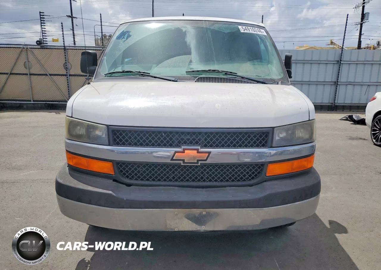 2013 Chevrolet Express 3500 Cargo Delivery Van VIN:1GCZGUCA6D1182480 - 5