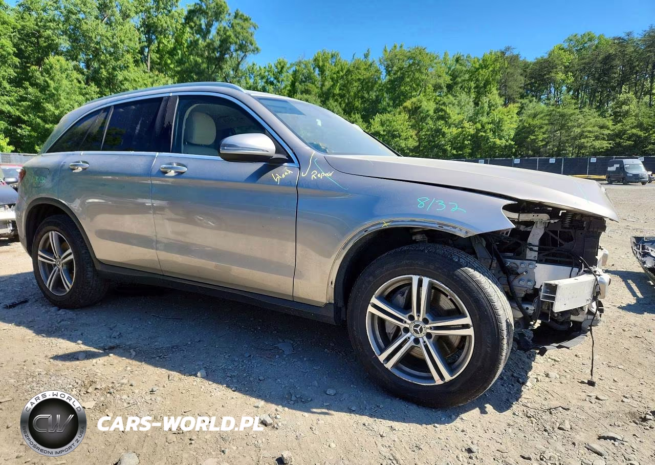 2020 Mercedes-Benz Glc 300 VIN:W1N0G8DB0LF862943 - 4