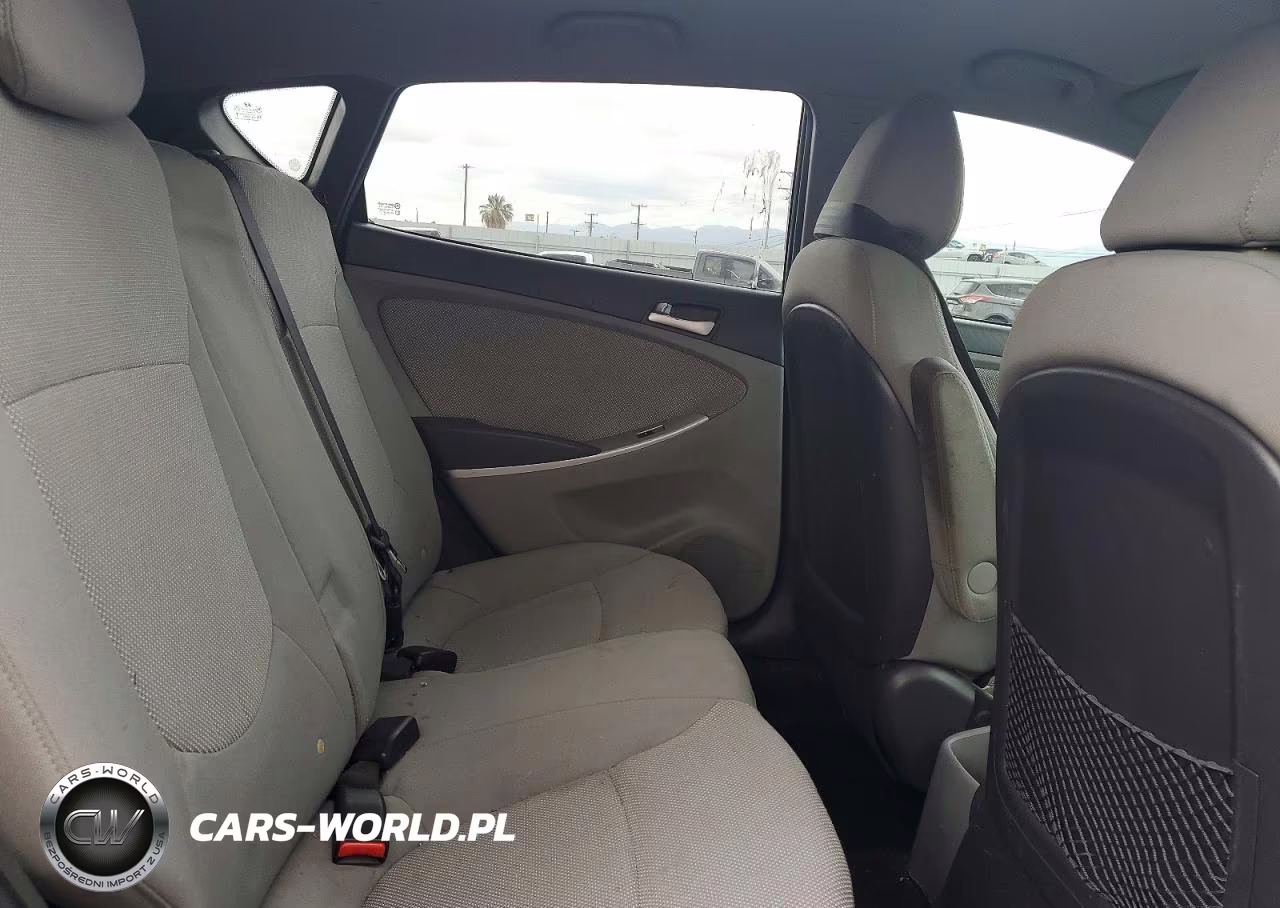 2013 Hyundai Accent Gs VIN:KMHCT5AE5DU127428 - 10