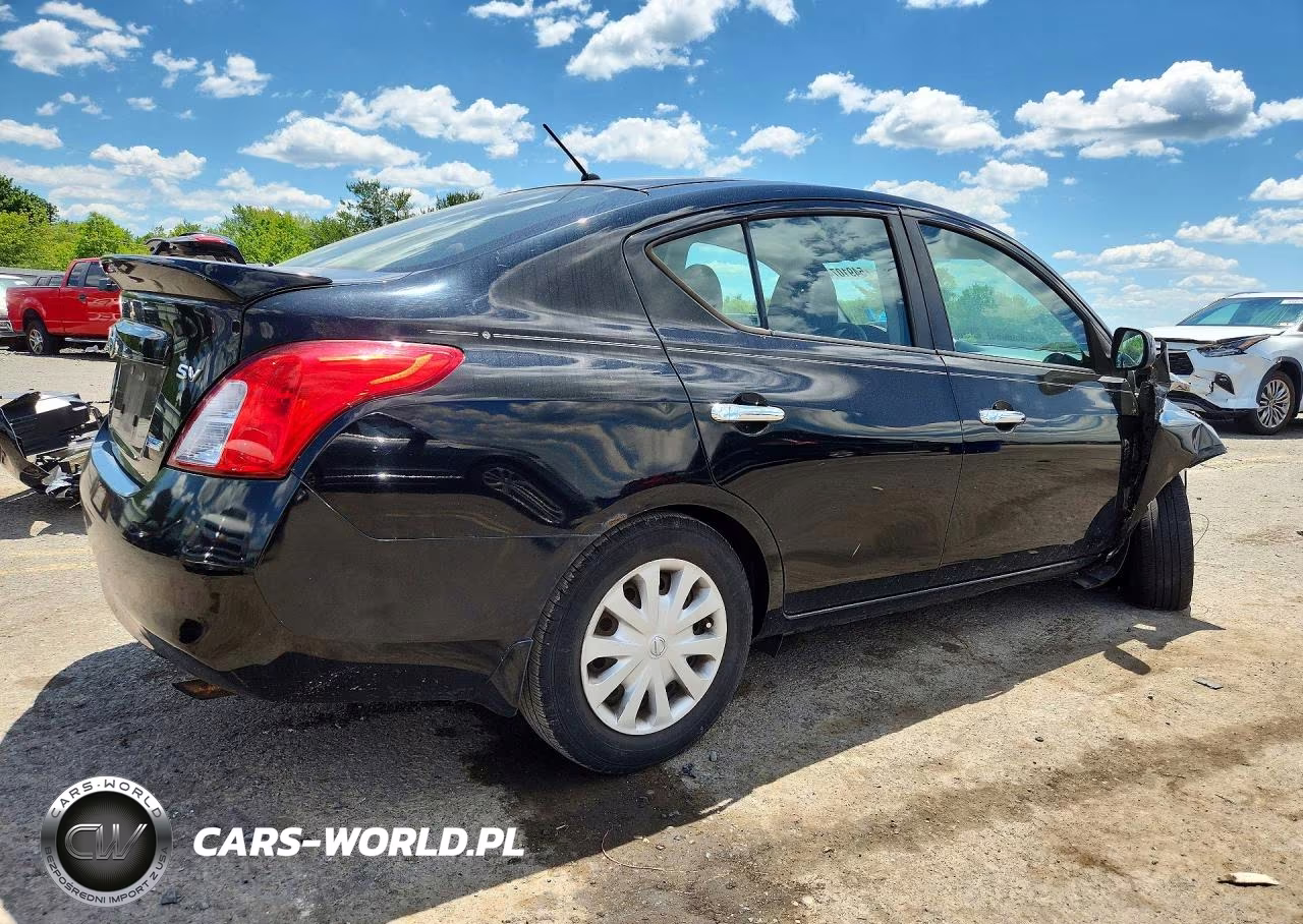2013 Nissan Versa VIN:3N1CN7AP1DL857250 - 3