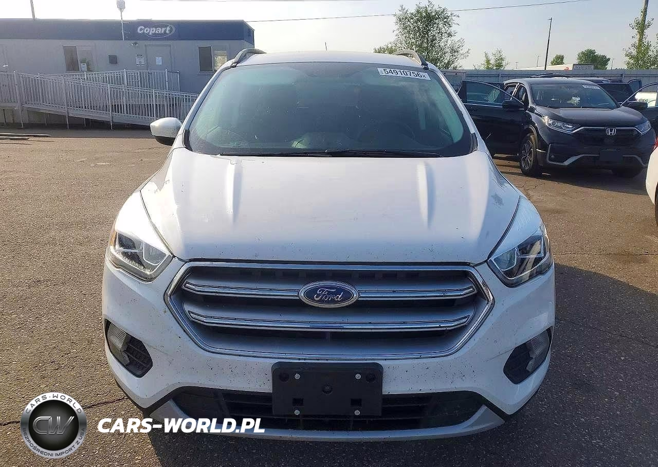 2017 Ford Escape Se VIN:1FMCU0GD6HUB95855 - 5