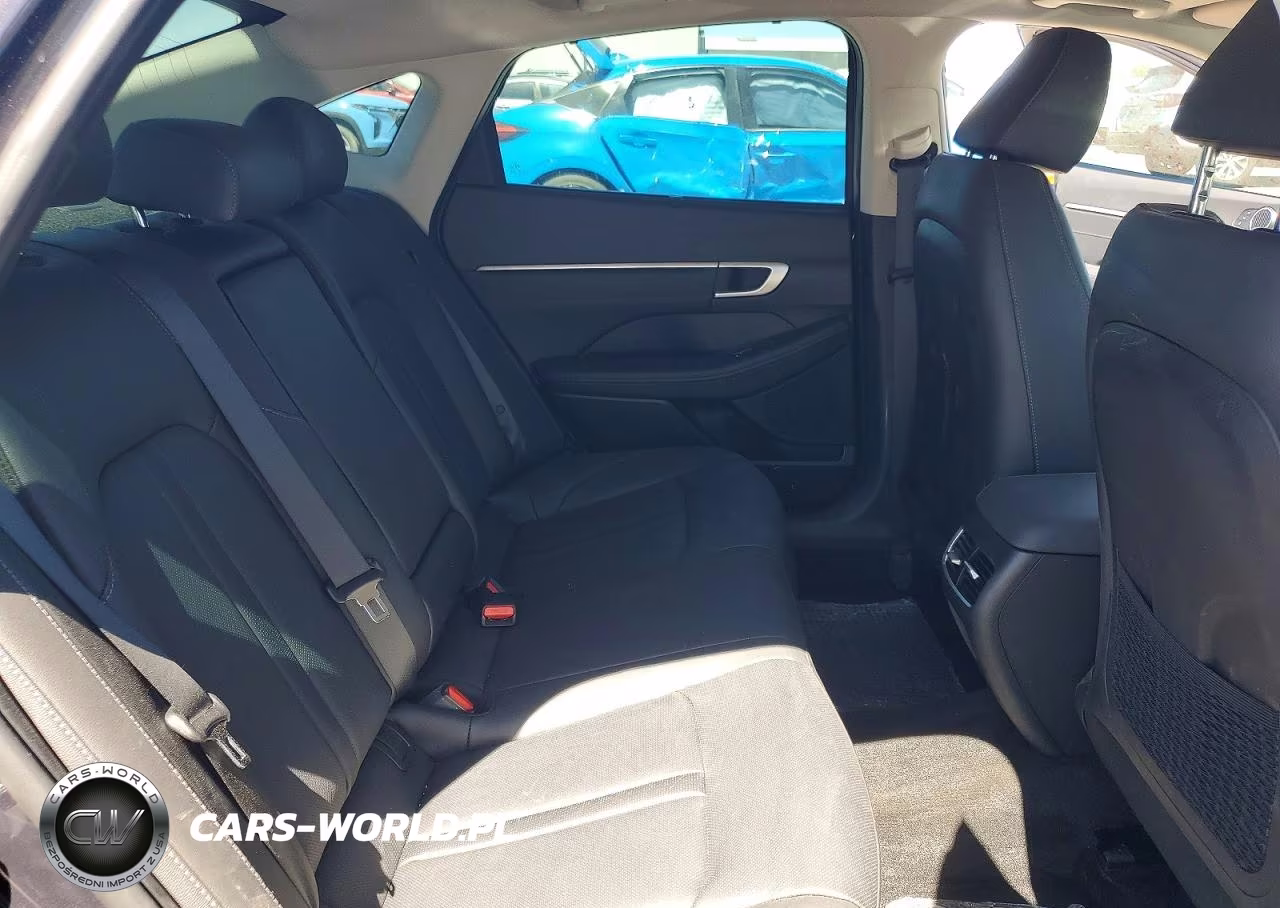 2025 Hyundai Sonata Hybrid Limited VIN:KMHL54JJ4SA129378 - 10