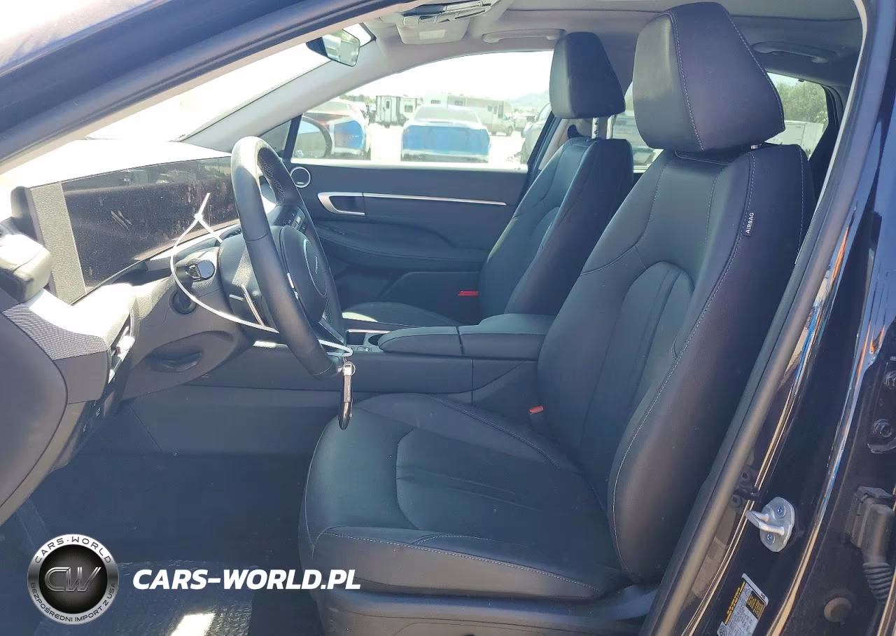 2025 Hyundai Sonata Hybrid Limited VIN:KMHL54JJ4SA129378 - 7