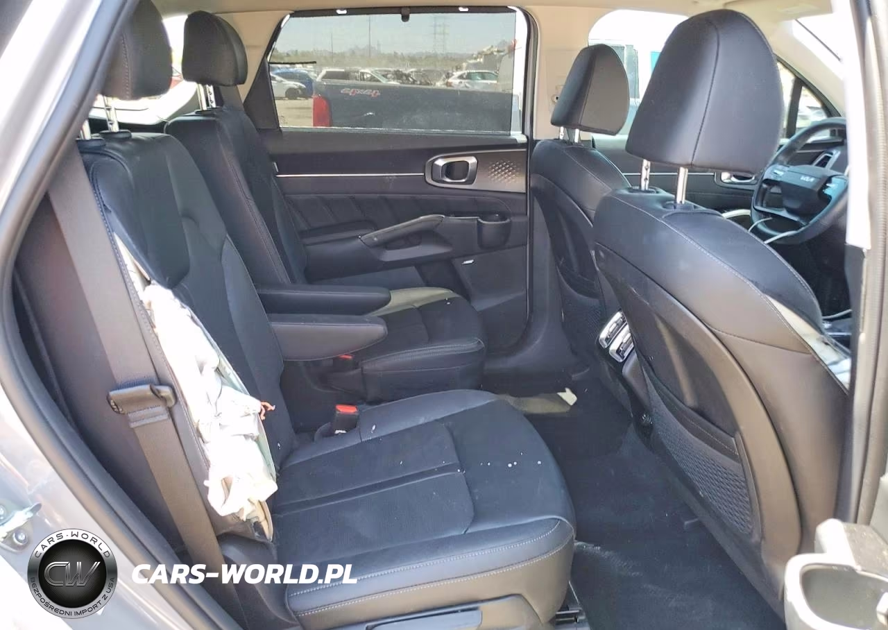 2026 Kia Sorento Sx VIN:5XYRK4JFXTG411836 - 10