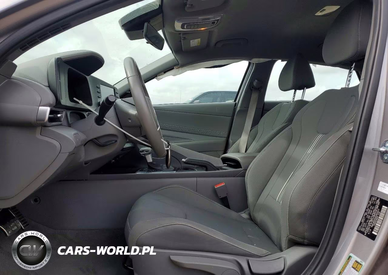 2025 Hyundai Elantra Sel Sport VIN:KMHLM4DG9SU964622 - 7