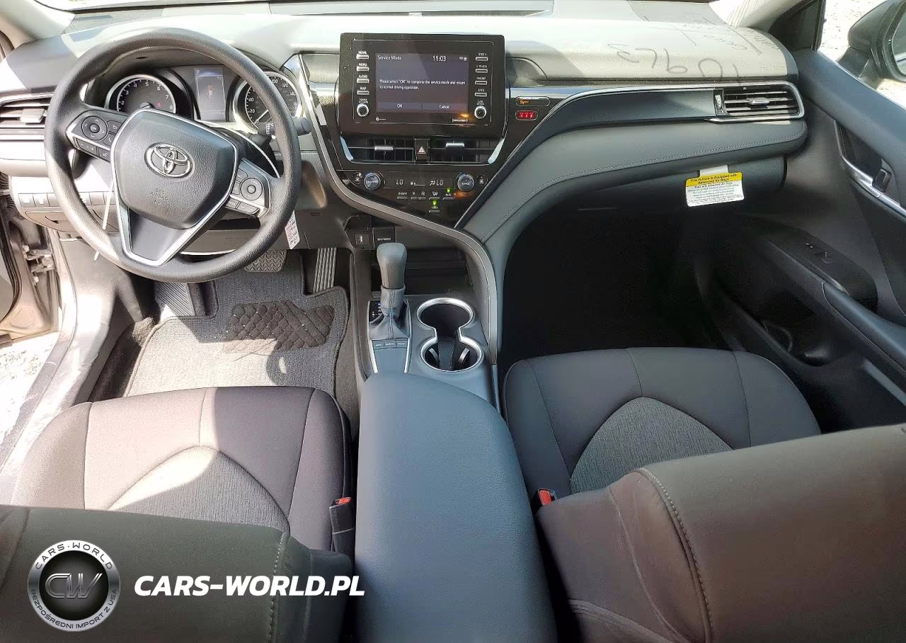 2024 Toyota Camry Le VIN:4T1C11AK2RU918883 - 8