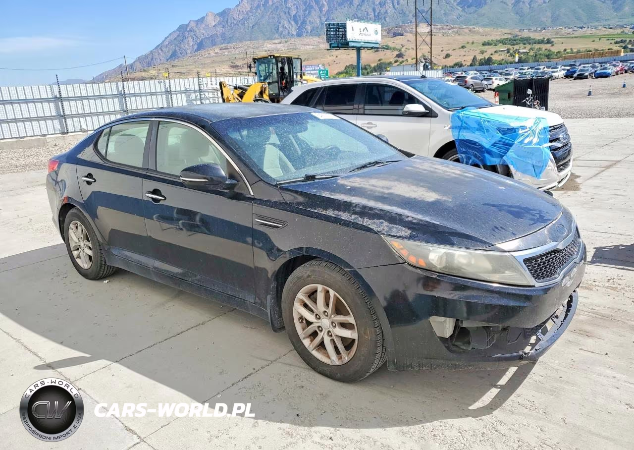 2013 Kia Optima Lx VIN:KNAGM4A76D5304672 - 4