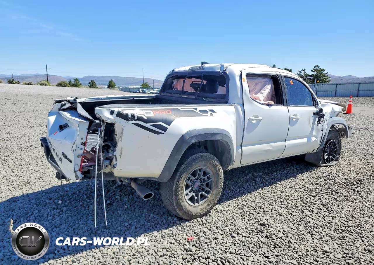 2020 Toyota Tacoma Trd Pro VIN:5TFCZ5AN6LX227554 - 3