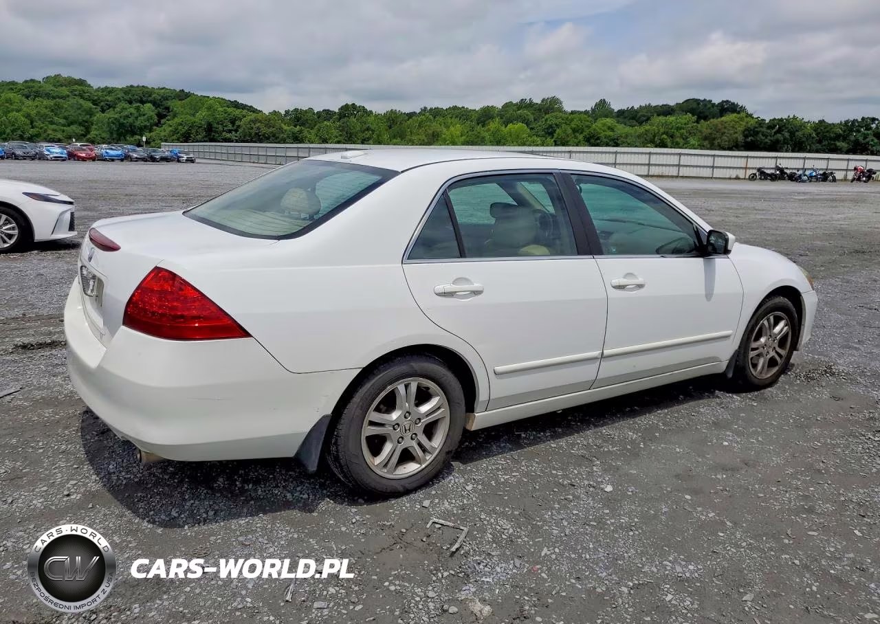2007 Honda Accord Ex VIN:1HGCM56867A181025 - 3