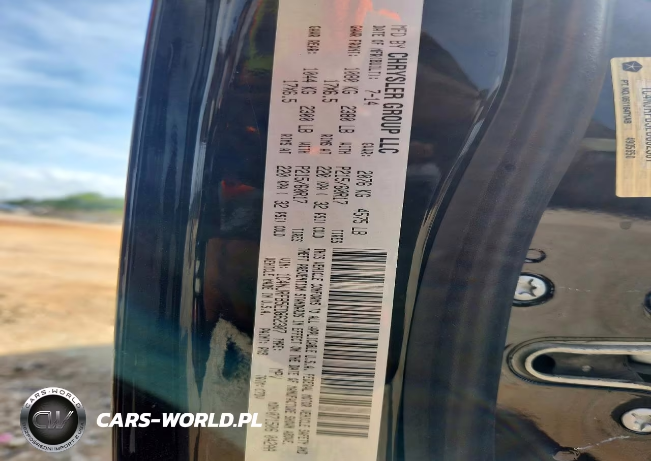 2014 Jeep Patriot Latitude VIN:1C4NJRFB5ED862307 - 14