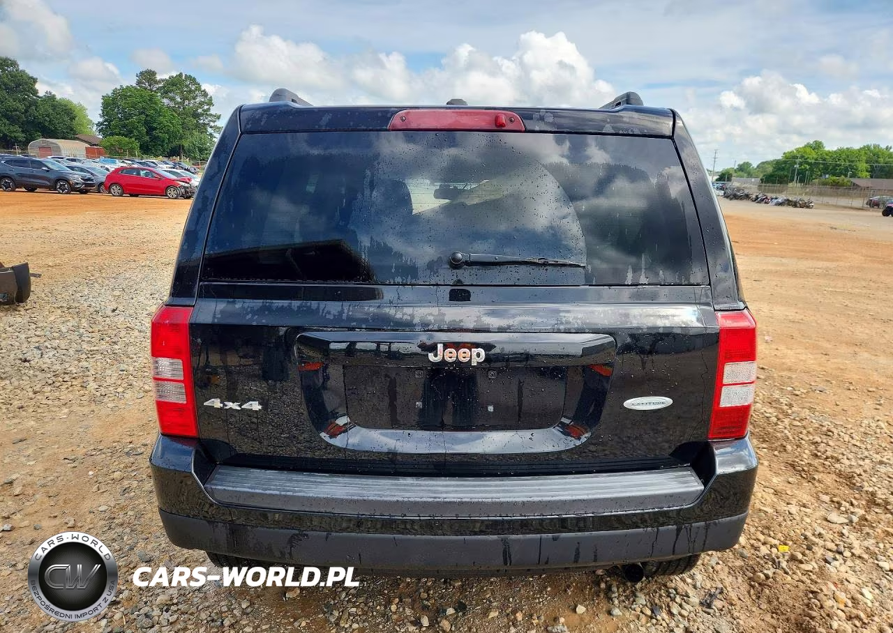 2014 Jeep Patriot Latitude VIN:1C4NJRFB5ED862307 - 6