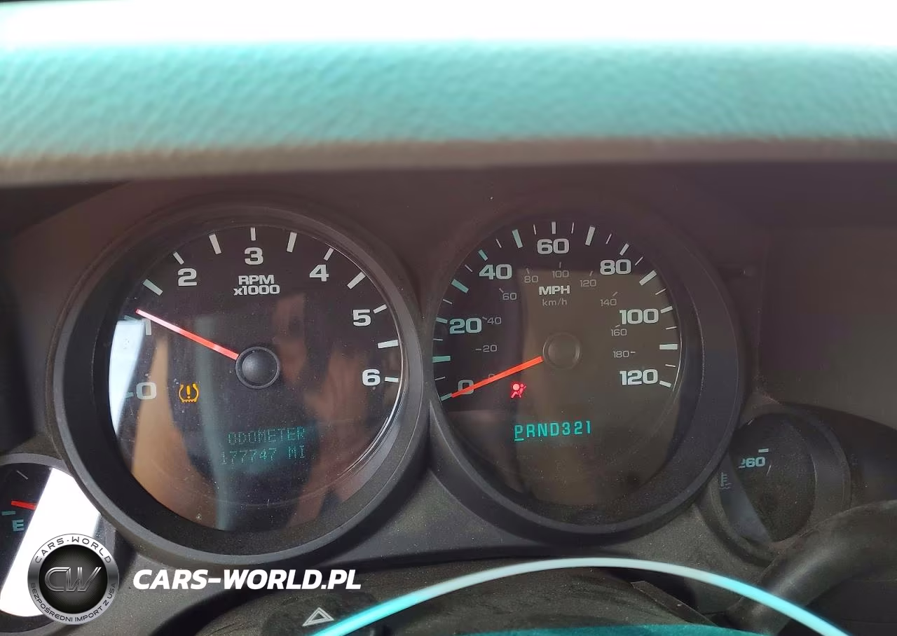 2013 Chevrolet Silverado C1500 Ls VIN:3GCPCREA5DG123788 - 9