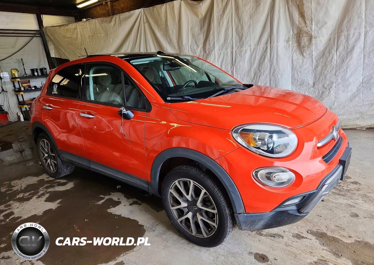 2016 Fiat 500X Trekking Plus VIN:ZFBCFYET0GP378790 - 4