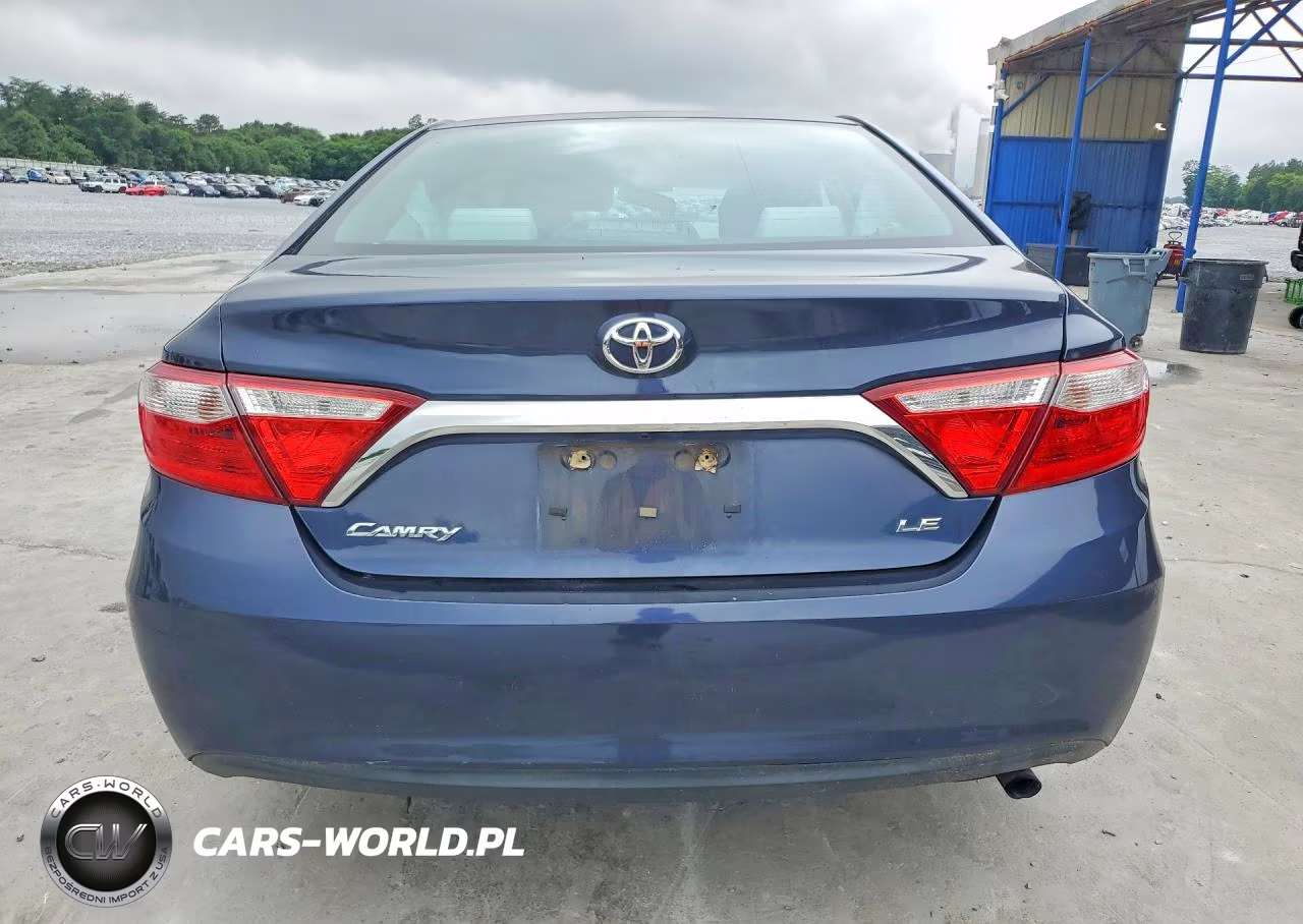 2016 Toyota Camry Le VIN:4T4BF1FK8GR571875 - 6