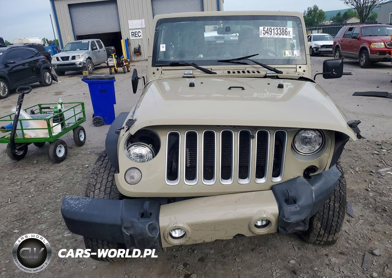 2017 Jeep Wrangler Unlimited Sahara VIN:1C4HJWEG4HL675112 - 5