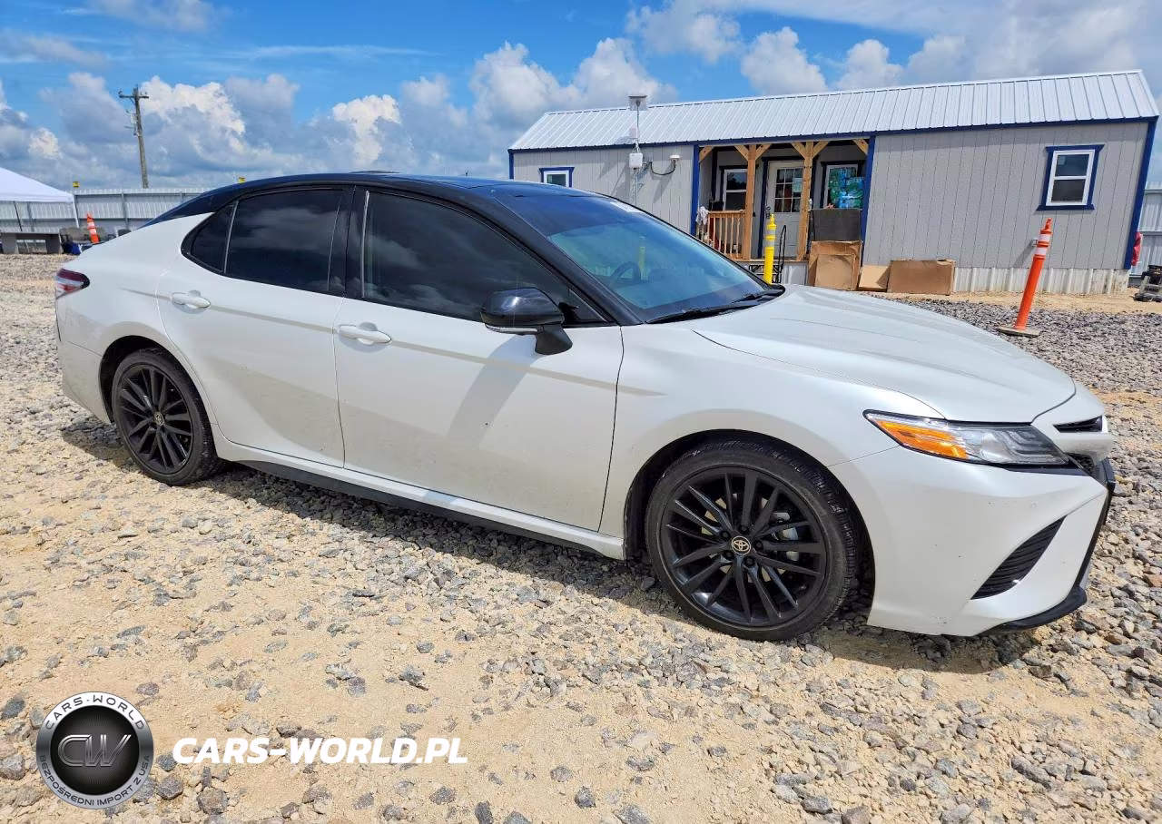 2020 Toyota Camry Xse V6 VIN:4T1KZ1AK1LU046370 - 4