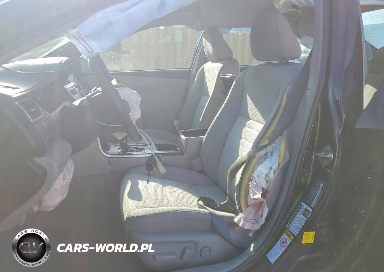 2017 Toyota Camry Le VIN:4T1BF1FK8HU269871 - 7