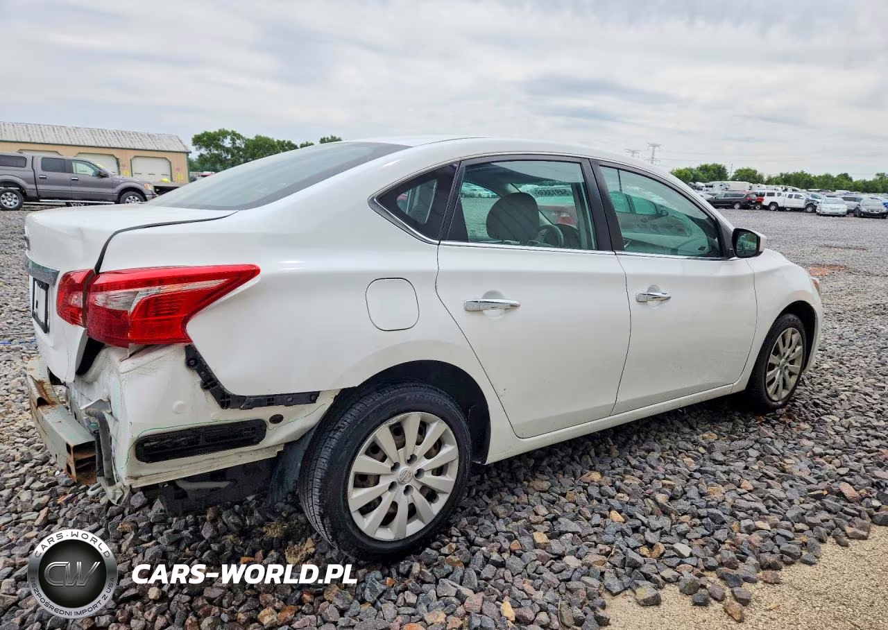 2017 Nissan Sentra S VIN:3N1AB7AP8HY303390 - 3