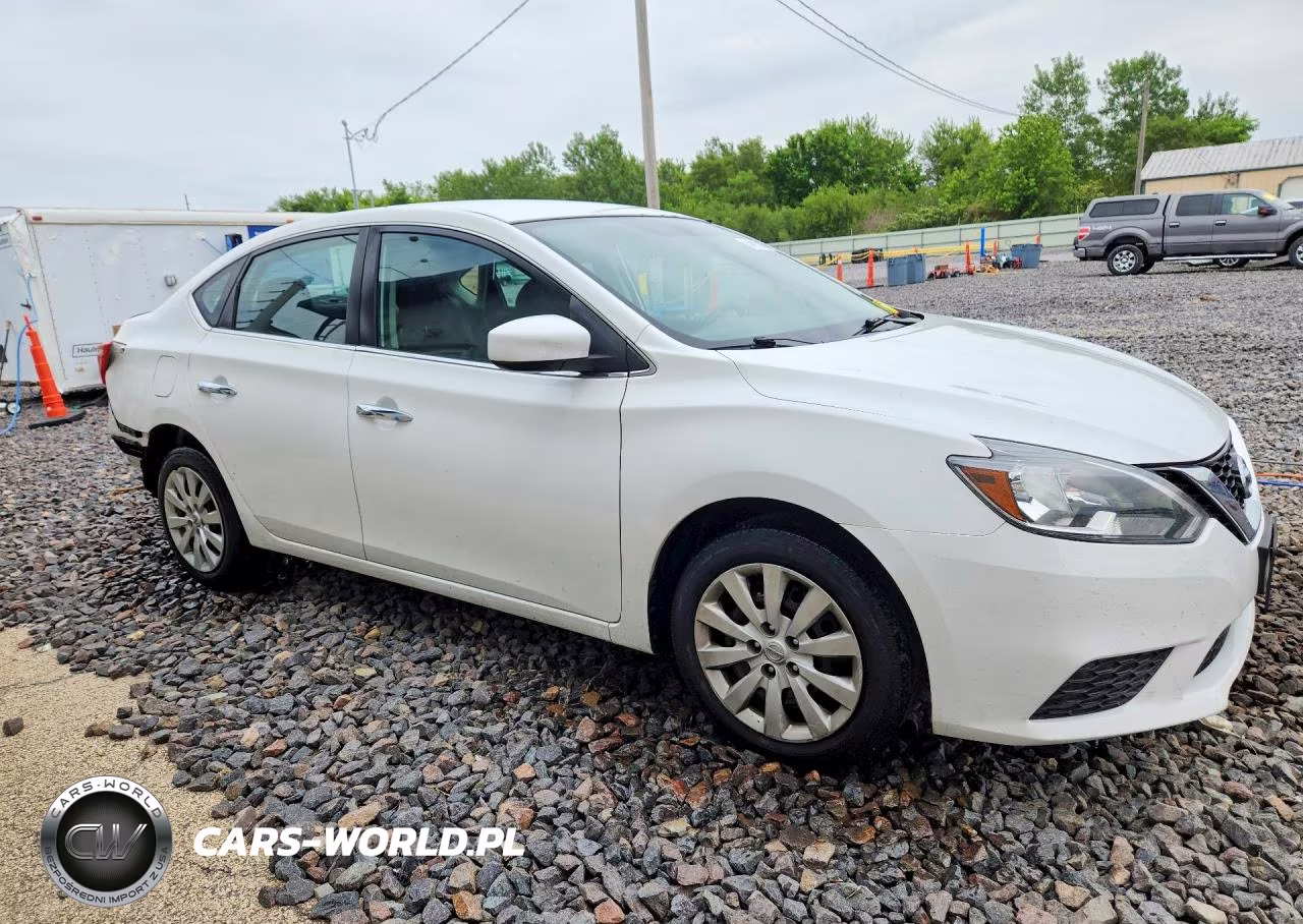 2017 Nissan Sentra S VIN:3N1AB7AP8HY303390 - 4