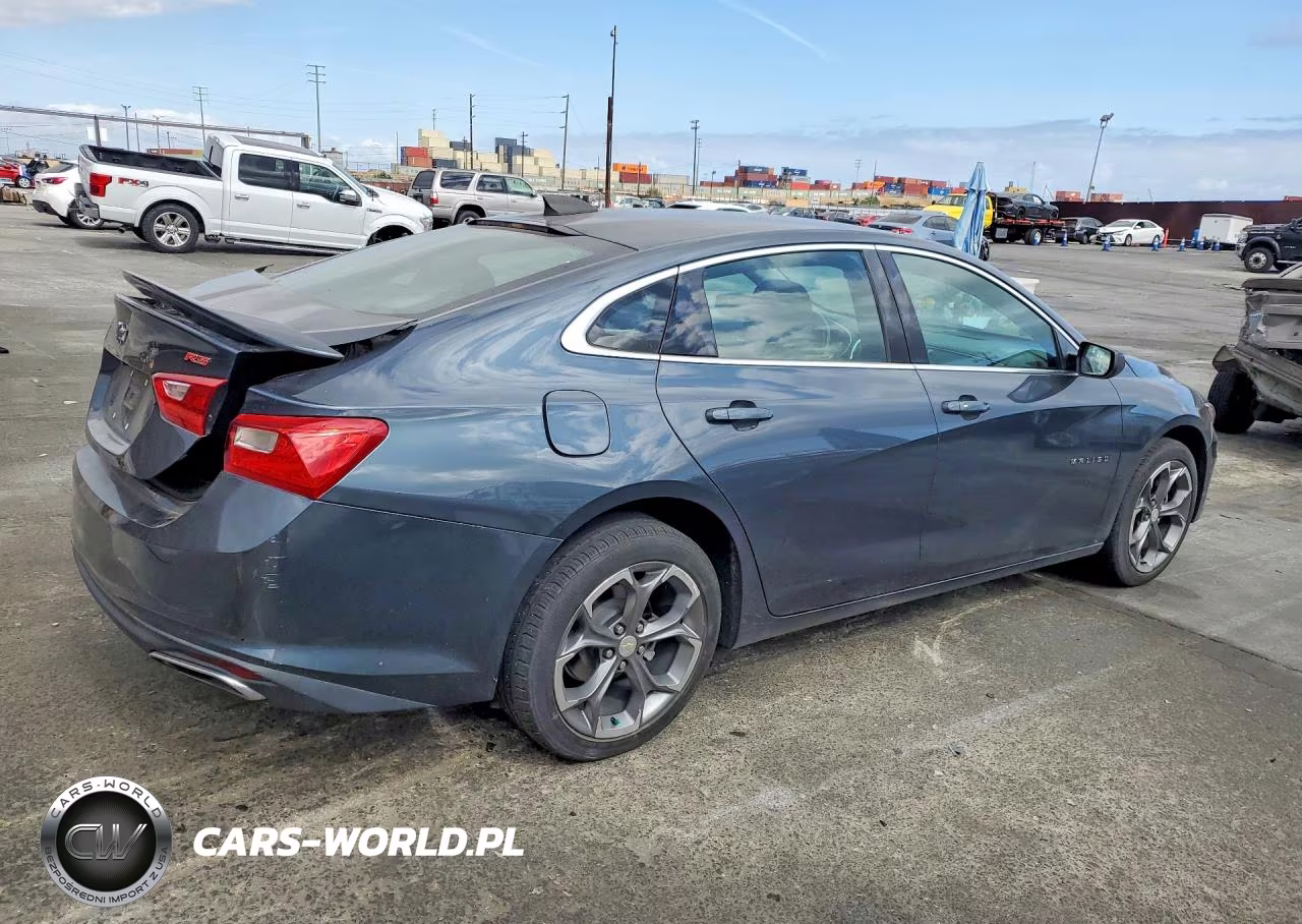 2019 Chevrolet Malibu Rs VIN:1G1ZG5ST3KF191767 - 3