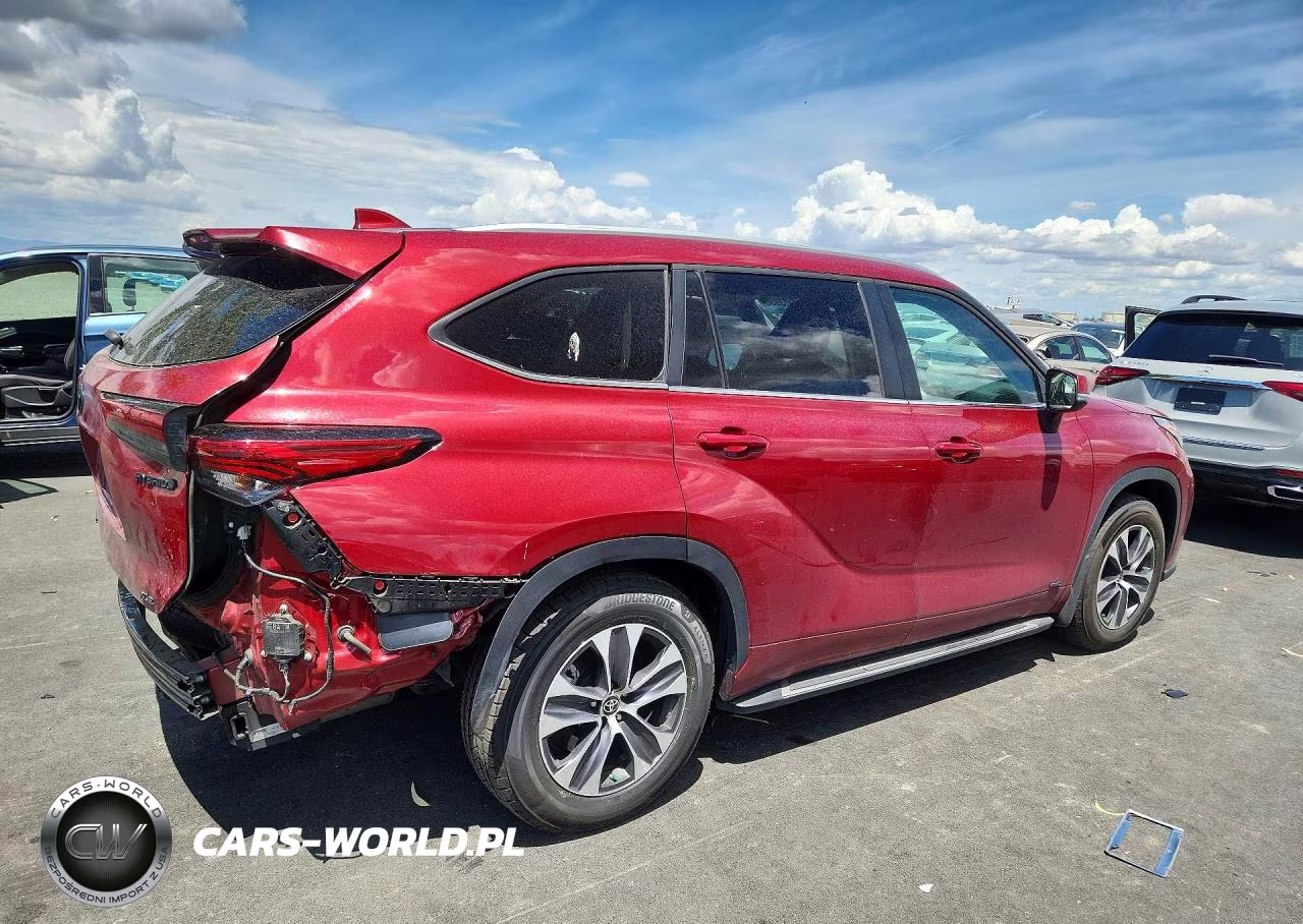 2023 Toyota Highlander Hybrid Xle VIN:5TDKBRCH4PS120464 - 3