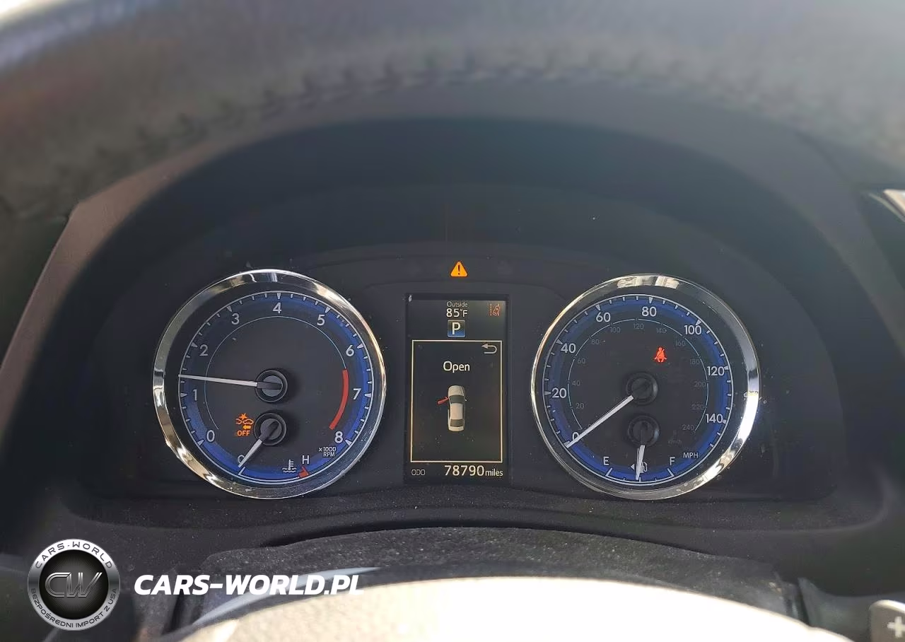 2017 Toyota Corolla Se VIN:2T1BURHE5HC841508 - 9