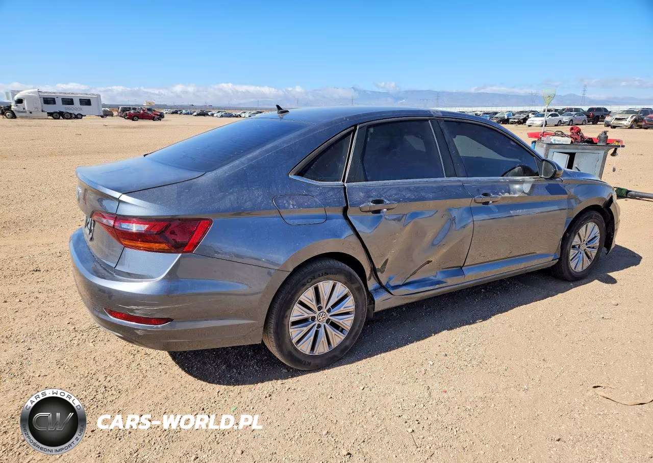 2019 Volkswagen Jetta S VIN:3VWC57BU8KM201410 - 3