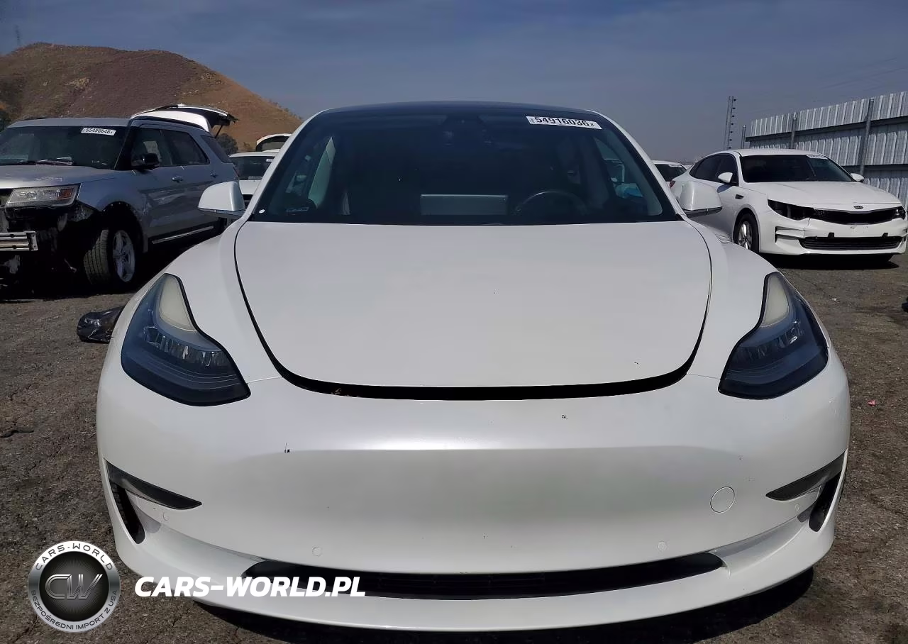 2019 Tesla Model 3 VIN:5YJ3E1EB4KF388532 - 5