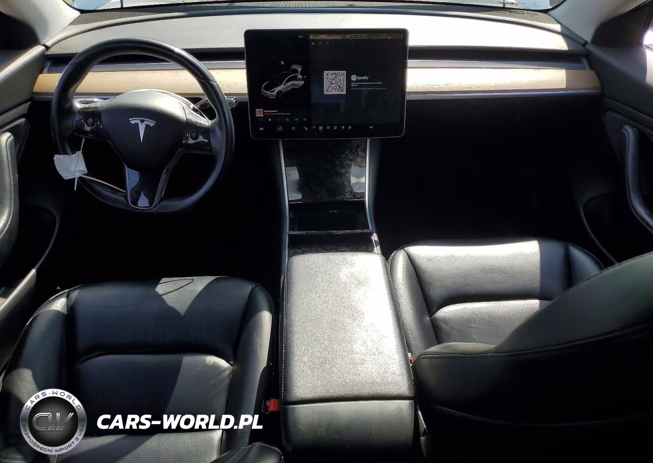2019 Tesla Model 3 VIN:5YJ3E1EB4KF388532 - 8