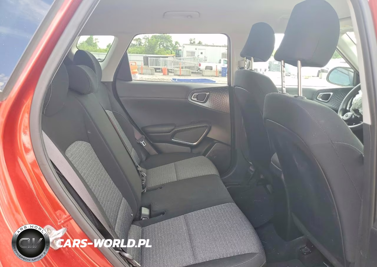 2021 Kia Soul S VIN:KNDJ23AU4M7765436 - 10