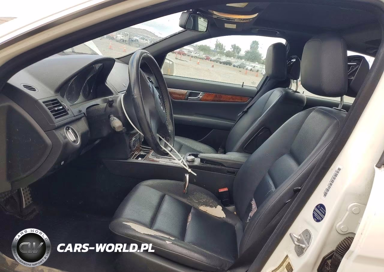2011 Mercedes-Benz C 300 4Matic VIN:WDDGF8BB4BR170862 - 7