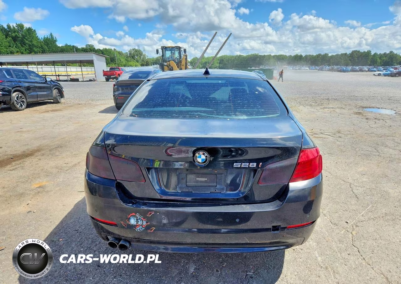 2012 BMW 528Xi VIN:WBAXH5C53CDW09217 - 6